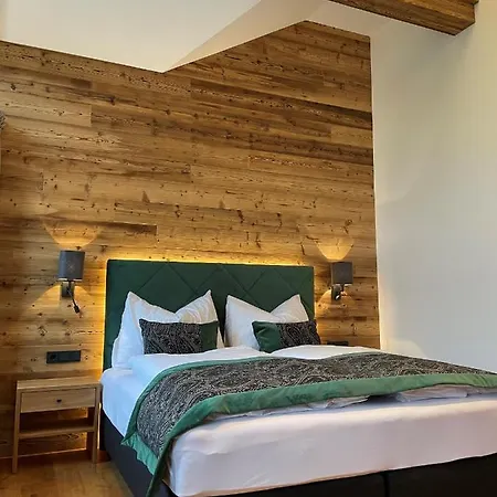 Ferienlodge Edelstein * Forstau (Salzburg)