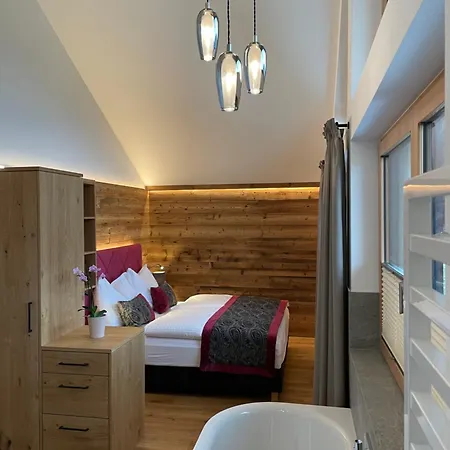 Ferienlodge Edelstein