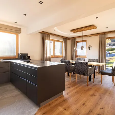 Ferienlodge Edelstein Tatil Evi