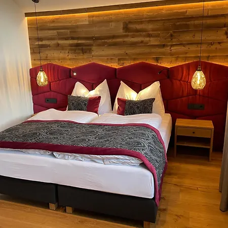 Ferienlodge Edelstein * Forstau (Salzburg)